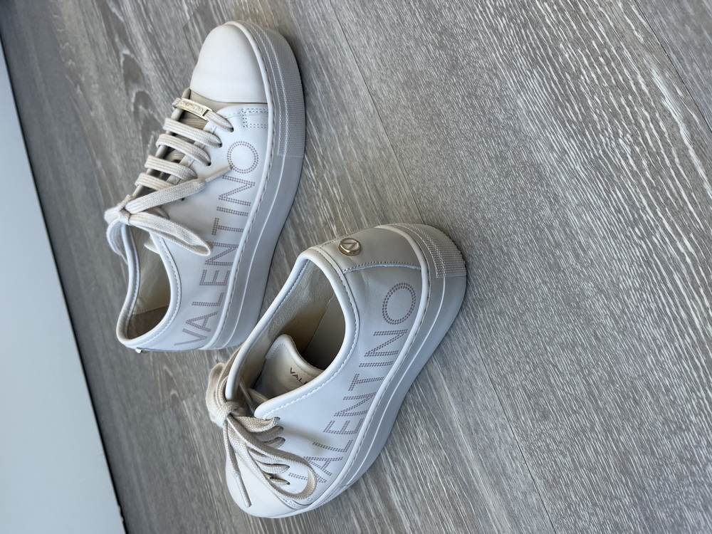 Valentino Sneakers